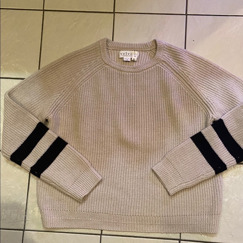 VELVET by Graham & Spencer Creamy Tan and Black Striped Women's Crop Sweater XS